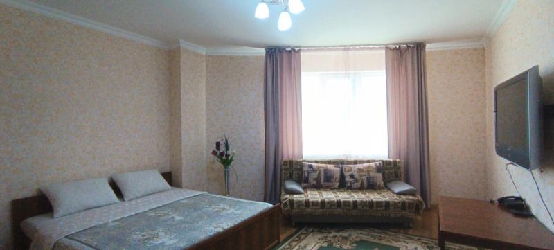 Сдается в аренду квартиру посуточно в районе (Есильcкий): 1 комнатная квартира посуточно в ЖК Лазурный квартал - снять квартиру на Nedvizhimostpro.kz