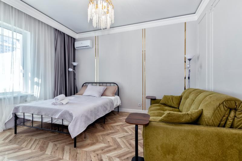 Сдается в аренду квартиру посуточно в районе (Алматинcкий): 3 комнатная квартира посуточно на Туран 43/1 - снять квартиру на Nedvizhimostpro.kz