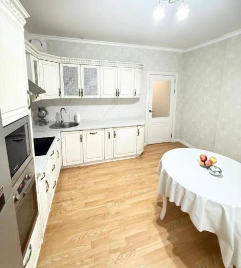 Продаю: 4 комнатная квартира, Сыганак 2 — Распашонка, мало квартир на площадке - купить квартиру на Nedvizhimostpro.kz