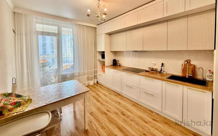 Продается квартиру в районе (Сарыаркинcкий): 2 комнатная квартира, Мухамедханова 4в - купить квартиру на Nedvizhimostpro.kz