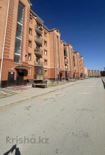 Продаю: 3 комнатная квартира, Левый берег 4 квартал 13 - купить квартиру на Nedvizhimostpro.kz