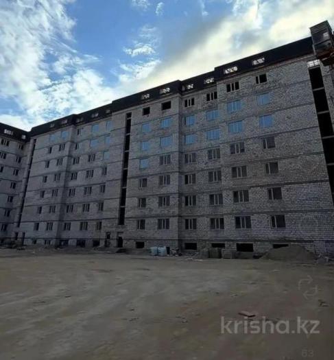 Продаю: 4 комнатная квартира, 41-й мкр 20 - купить квартиру на Nedvizhimostpro.kz