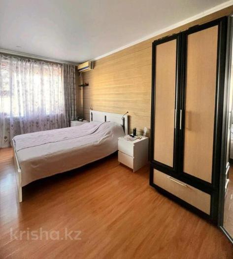 Продаю: 4 комнатная квартира, 14-й мкр 16 - купить квартиру на Nedvizhimostpro.kz