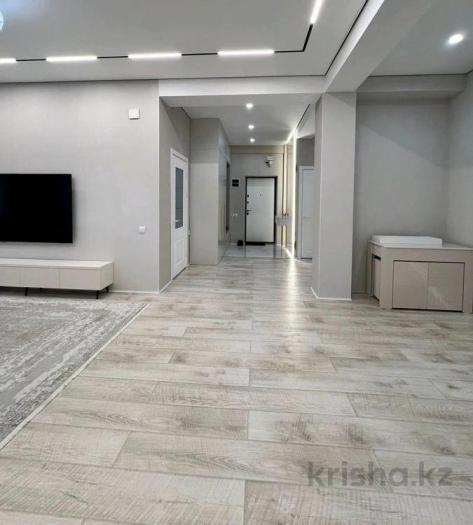 Продаю: 4 комнатная квартира, 1В мкр 55 - купить квартиру на Nedvizhimostpro.kz