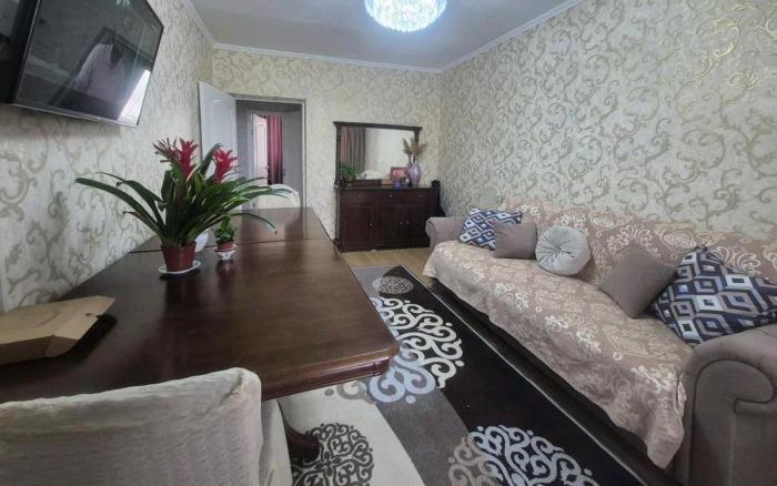 Продаю: 2 комнатная квартира, 4 микрорайон - купить квартиру на Nedvizhimostpro.kz