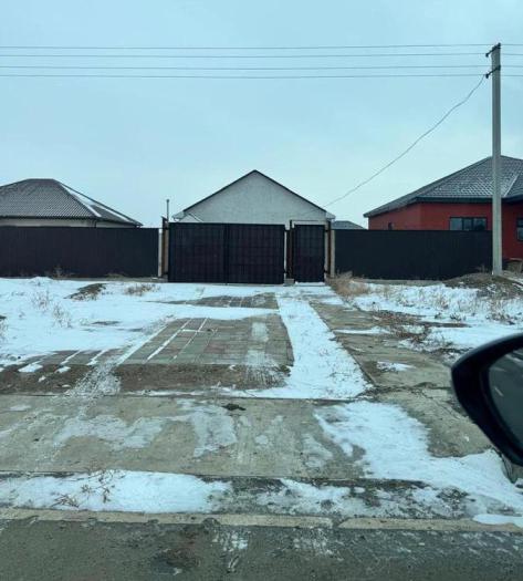 Продаю:  Дом, мкр Аксай-2, 11-я улица 22 — АКЖАР-2, рядом школа - купить дом на Nedvizhimostpro.kz