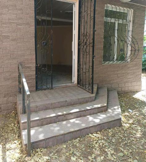 Продам:  Торговое помещение, мкр Акбулым, Мкр 6 5 - купить торговое помещение на Nedvizhimostpro.kz