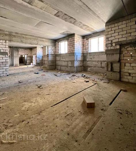 Продаю:  Торговое помещение, 19А мкр 4 - купить торговое помещение на Nedvizhimostpro.kz