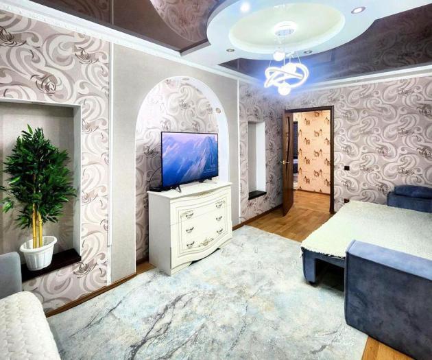 Сдается в аренду посуточно: 3 комнатная квартира, мкр Кунаева 67/1 — Азия мол , парк президента - снять квартиру на Nedvizhimostpro.kz