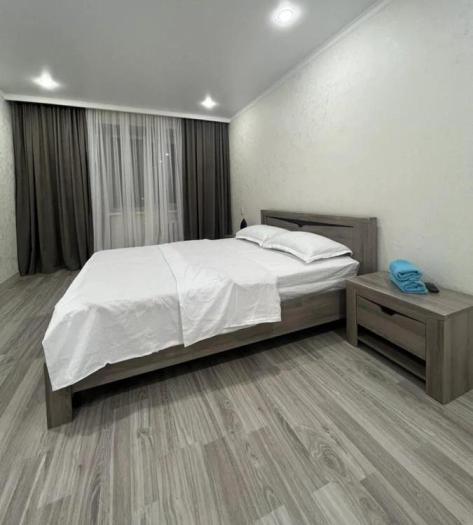 Сдается в аренду посуточно: 1 комнатная квартира, Ларина 1/1 - снять квартиру на Nedvizhimostpro.kz