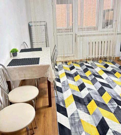 Сдается в аренду посуточно: 2 комнатная квартира, мкр. Зачаганск пгт 83/2 — Мункеулы - снять квартиру на Nedvizhimostpro.kz