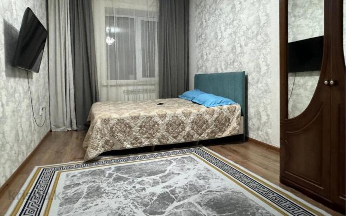 Сдается в аренду посуточно: 1 комнатная квартира, Увалиева 9/3 - снять квартиру на Nedvizhimostpro.kz