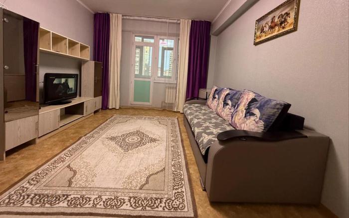 Сдается в аренду посуточно: 3 комнатная квартира, Каныша Сатпаева 55/2 — Район MAXI MOOL за драм театром - снять квартиру на Nedvizhimostpro.kz