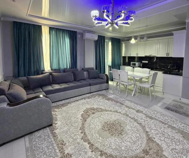 Сдается в аренду посуточно: 2 комнатная квартира, мкр Кайтпас 1, Байдибек би 116 — Байдибек Би , Тулпар, Дендропарк, Зоопарк - снять квартиру на Nedvizhimostpro.kz