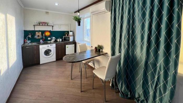 Сдается в аренду посуточно: 1 комнатная квартира посуточно, Н.Назарбаева, (бывш. Мира), 111 - снять квартиру на Nedvizhimostpro.kz