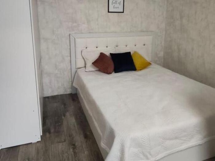 Сдается в аренду посуточно: 1 комнатная квартира посуточно, Ержанова, дом 36 - снять квартиру на Nedvizhimostpro.kz