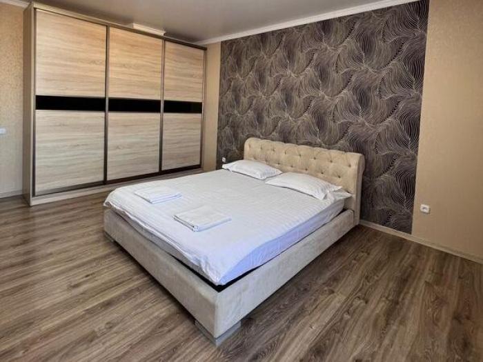 Сдается в аренду посуточно: 2 комнатная квартира посуточно,  Момышулы 28 - снять квартиру на Nedvizhimostpro.kz