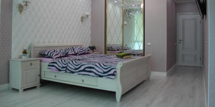 Сдается в аренду посуточно: 2 комнатная квартира посуточно, Мкр-он 11, 112В - снять квартиру на Nedvizhimostpro.kz