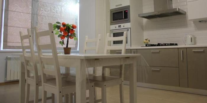 Сдается в аренду посуточно: 4 комнатная квартира посуточно, Тауелсиздик 1 - снять квартиру на Nedvizhimostpro.kz