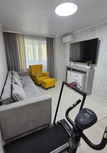 Продаю квартиру в районе (Алматинcкий): 3 комнатная квартира, Петрова 1 - Тәуелсіздік-Кажимукана - купить квартиру на Nedvizhimostpro.kz