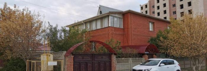 Продажа:  Дом, Жарбосынова 108/1 - купить дом на Nedvizhimostpro.kz