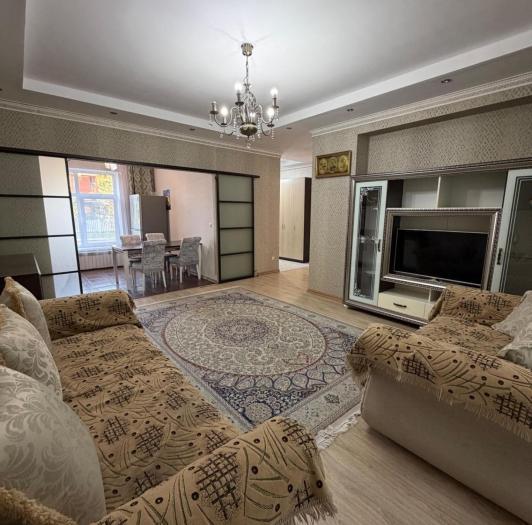 Продаю:  Дом, Будапешт, Жилой комплекс Family Village - купить дом на Nedvizhimostpro.kz