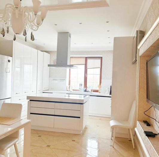 Продам: 4 комнатная квартира, Арай 49, Жилой комплекс Парковый - купить квартиру на Nedvizhimostpro.kz