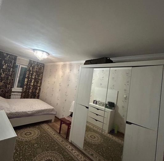 Продаю: 4 комнатная квартира, 17-й микрорайон, Еримбетова-Рыскулова 10”А” - купить квартиру на Nedvizhimostpro.kz
