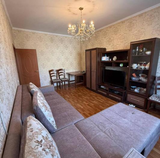 Продам: 2 комнатная квартира, мкр Аксай-4, 42 - купить квартиру на Nedvizhimostpro.kz