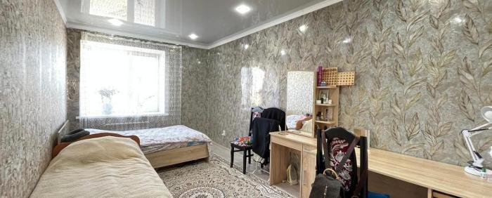 Продам: 3 комнатная квартира, мкр. Зачаганск пгт, Азербайджанская 50 - купить квартиру на Nedvizhimostpro.kz