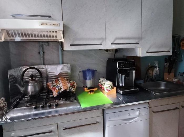Продажа: 3 комнатная квартира, Молдагуловой  17 - Молдагуловой -Жангильдина - купить квартиру на Nedvizhimostpro.kz