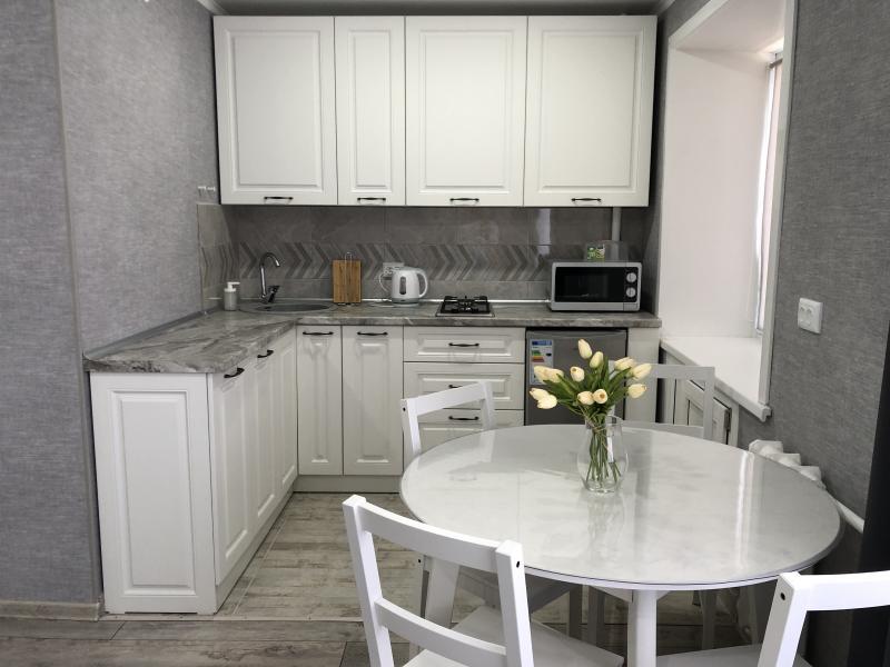 Сдается в аренду посуточно: 1 комнатная квартира посуточно на Интернациональная, 30 - снять квартиру на Nedvizhimostpro.kz