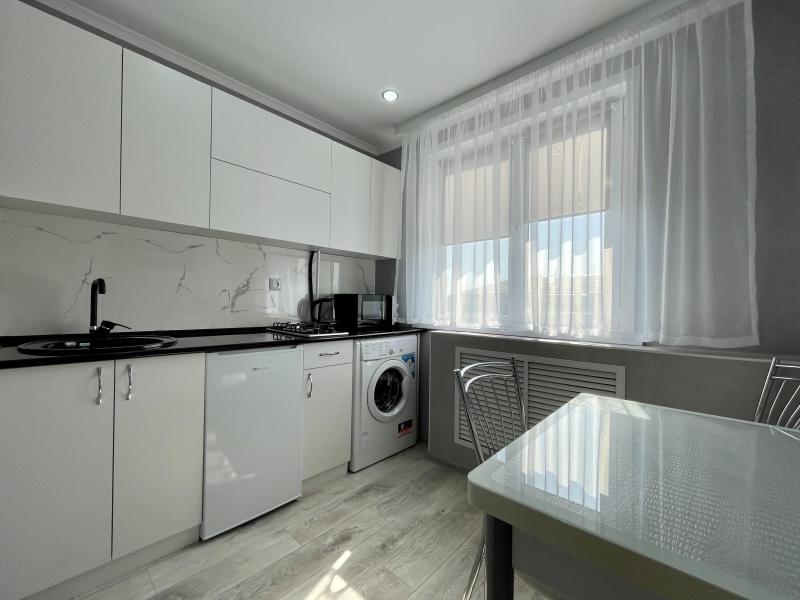 Сдается в аренду посуточно: 1 комнатная квартира посуточно на Назарбаева 134 - снять квартиру на Nedvizhimostpro.kz