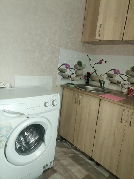 Сдается в аренду посуточно: 1,5 комнатная квартира посуточно на 30 Гвардейской Дивизии 18  - снять квартиру на Nedvizhimostpro.kz