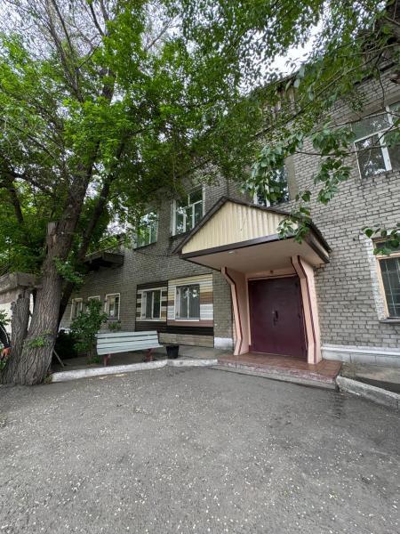 Продажа: Административно-производственное здание в Семее - купить на Nedvizhimostpro.kz